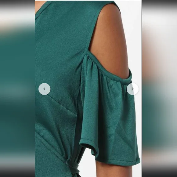 Unamed Wrap Dress with cold shoulder detailing Size 0XL in hunter green - Picture 4 of 11